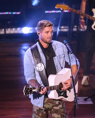 Brett Young New Orleans